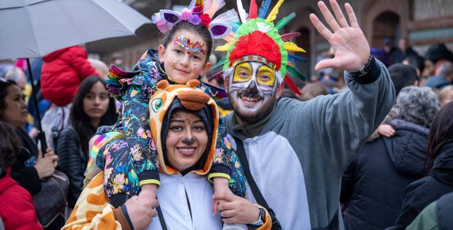 Ambiente Carnaval Madrid 2025 en Matadero Madrid