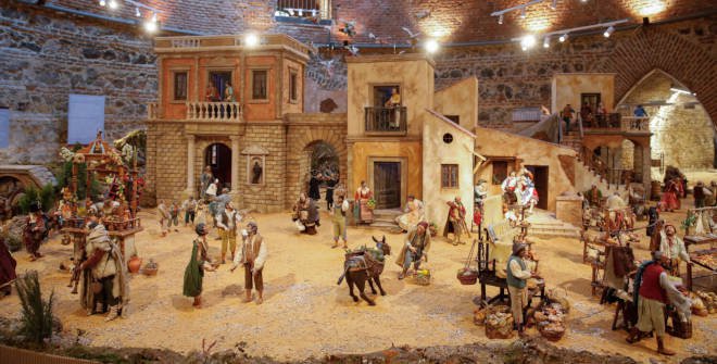 Angélicum. El esplendor del belén napolitano. Belén napolitano de la colección Basanta-Martín. Montaña Artificial o de los Gatos del Retiro. Navidad Madrid 2024