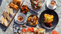  Disfruta de un brunch dominical con vistas increíbles a la Gran Vía