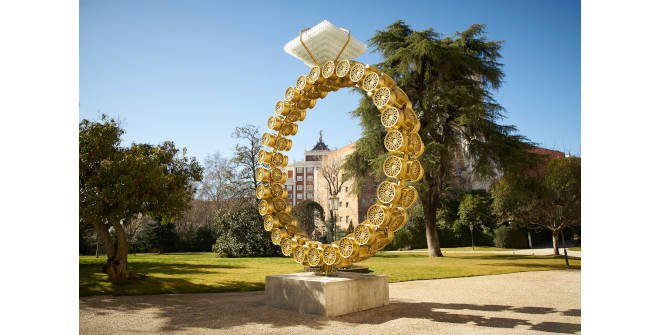  Flamboyant. Joana Vasconcelos en el Palacio de Liria. Solitario.  Foto: Juan Rayos