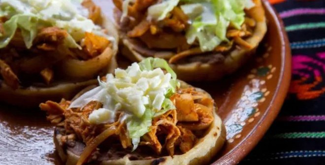 Frida Kahlo: Experiencia Live Art y Muestra Gastronómica	