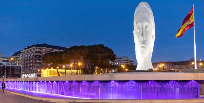 Julia, de Jaume Plensa