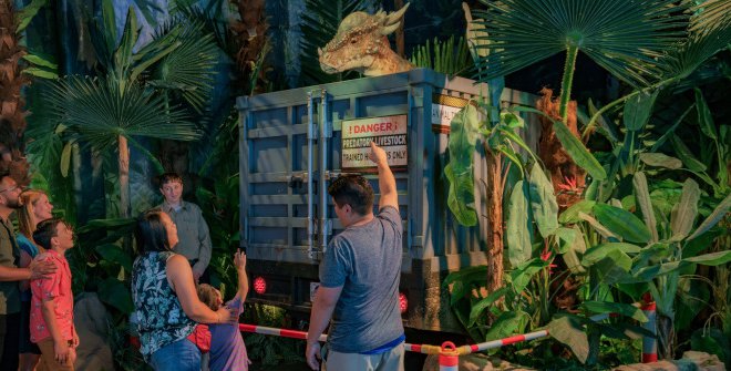 Jurassic World: The Experience