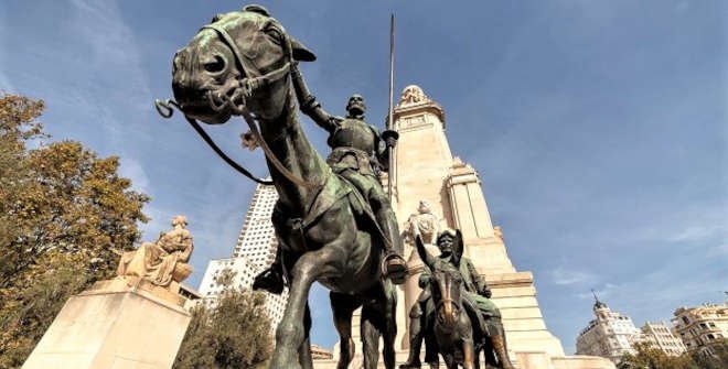 Monumento a Cervantes en la Plaza de España. Foto de Álvaro López del Cerro. © Madrid Destino