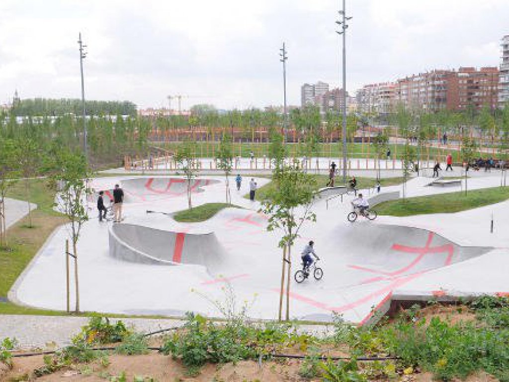 Pista de Skateboard Ignacio Echevarría “El héroe del monopatín”