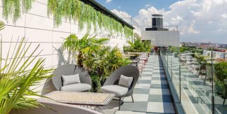 RED by Martini Rooftop Bar