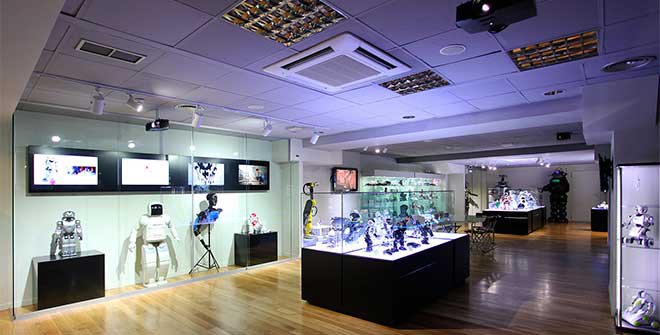 museum robot 1